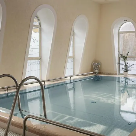 Hotel Humboldt Park & 4*